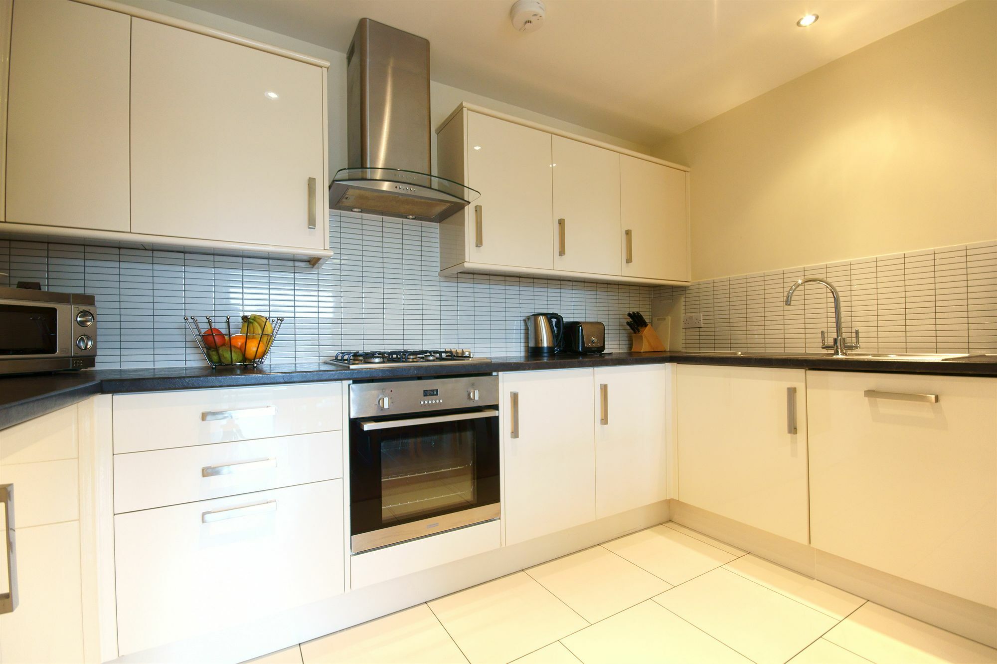 Lodge Drive Serviced Apartments Enfield Eksteriør billede