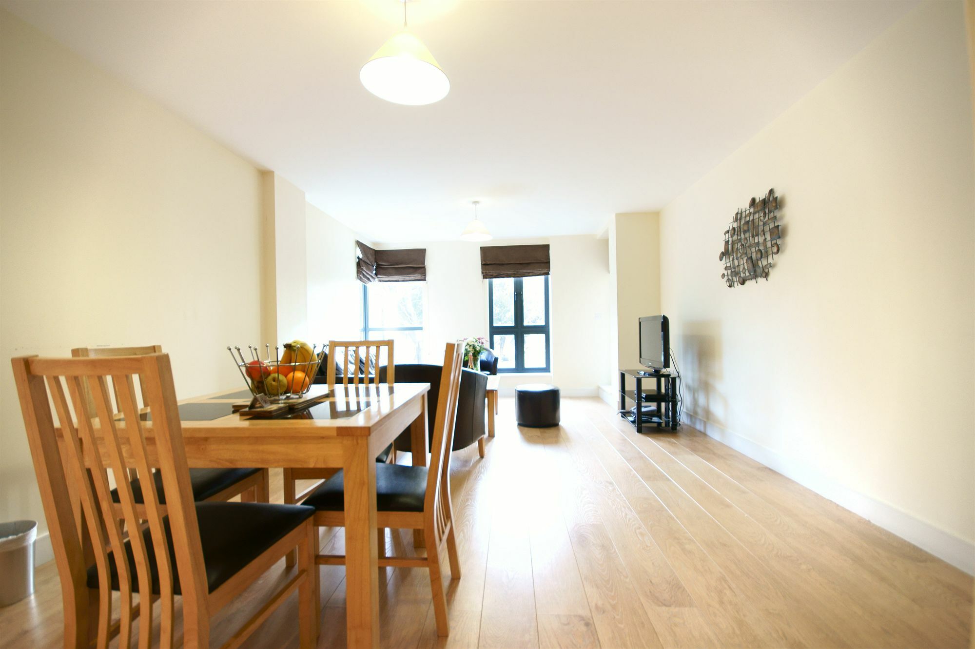 Lodge Drive Serviced Apartments Enfield Eksteriør billede